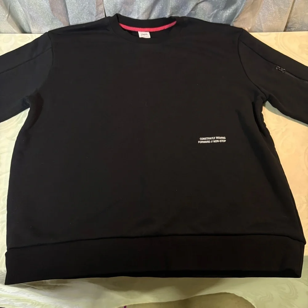 Zara Black Crew Neck Sweater